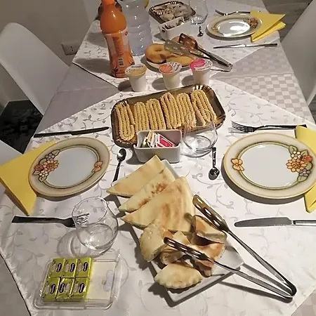 Nocleg ze śniadaniem Viche Viche 3*