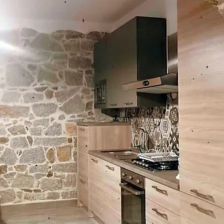 Nocleg ze śniadaniem Viche Viche 3*